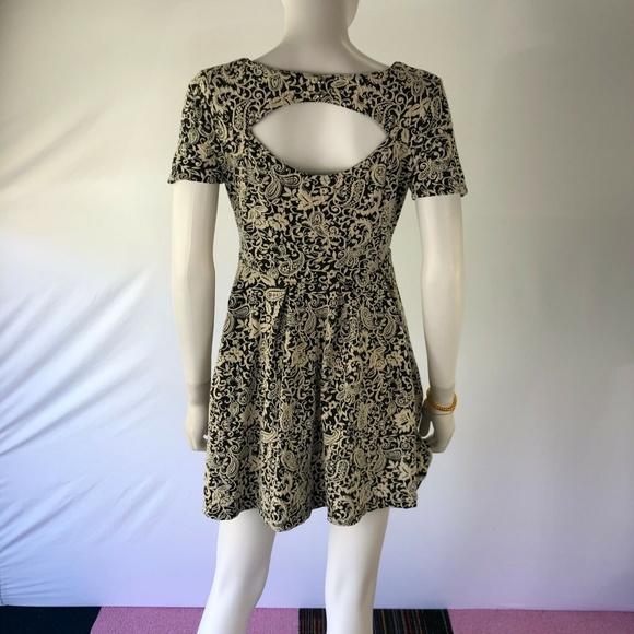 Mercury Duo Small Stitch Open Back A Line Dress - Picture 2 of 8